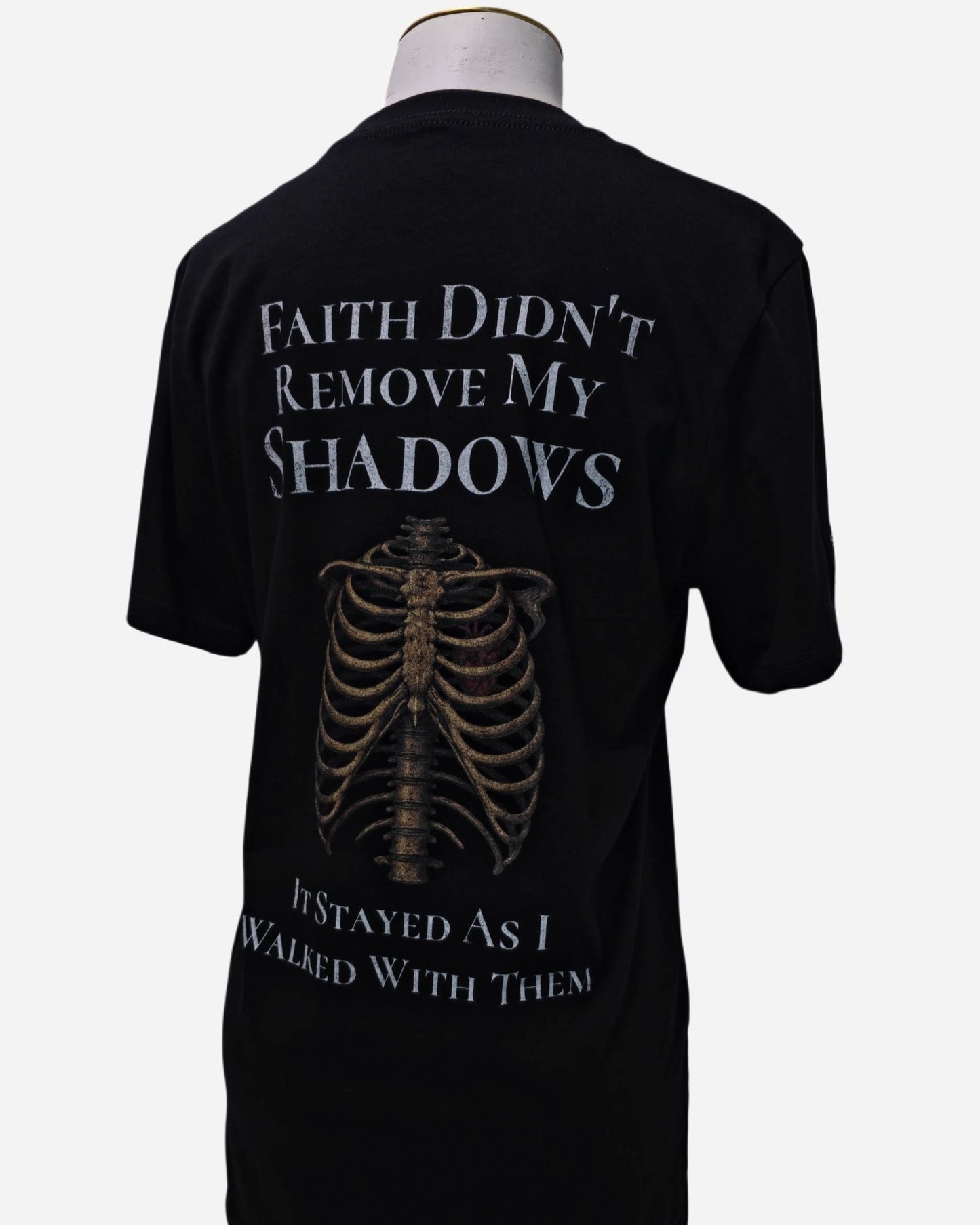 Faith Stayed - Saint Loot - tshirt